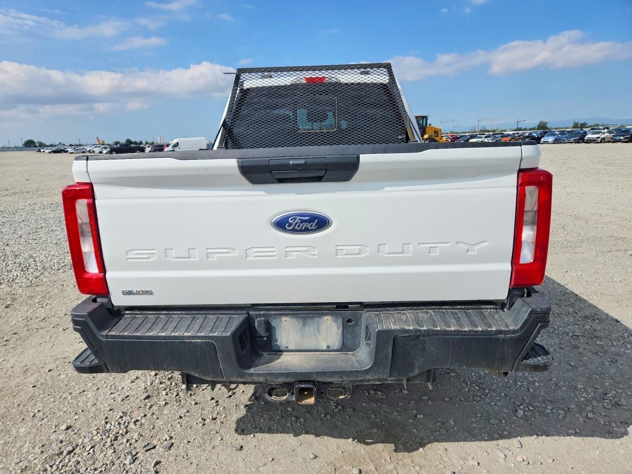 2023 FORD F350
