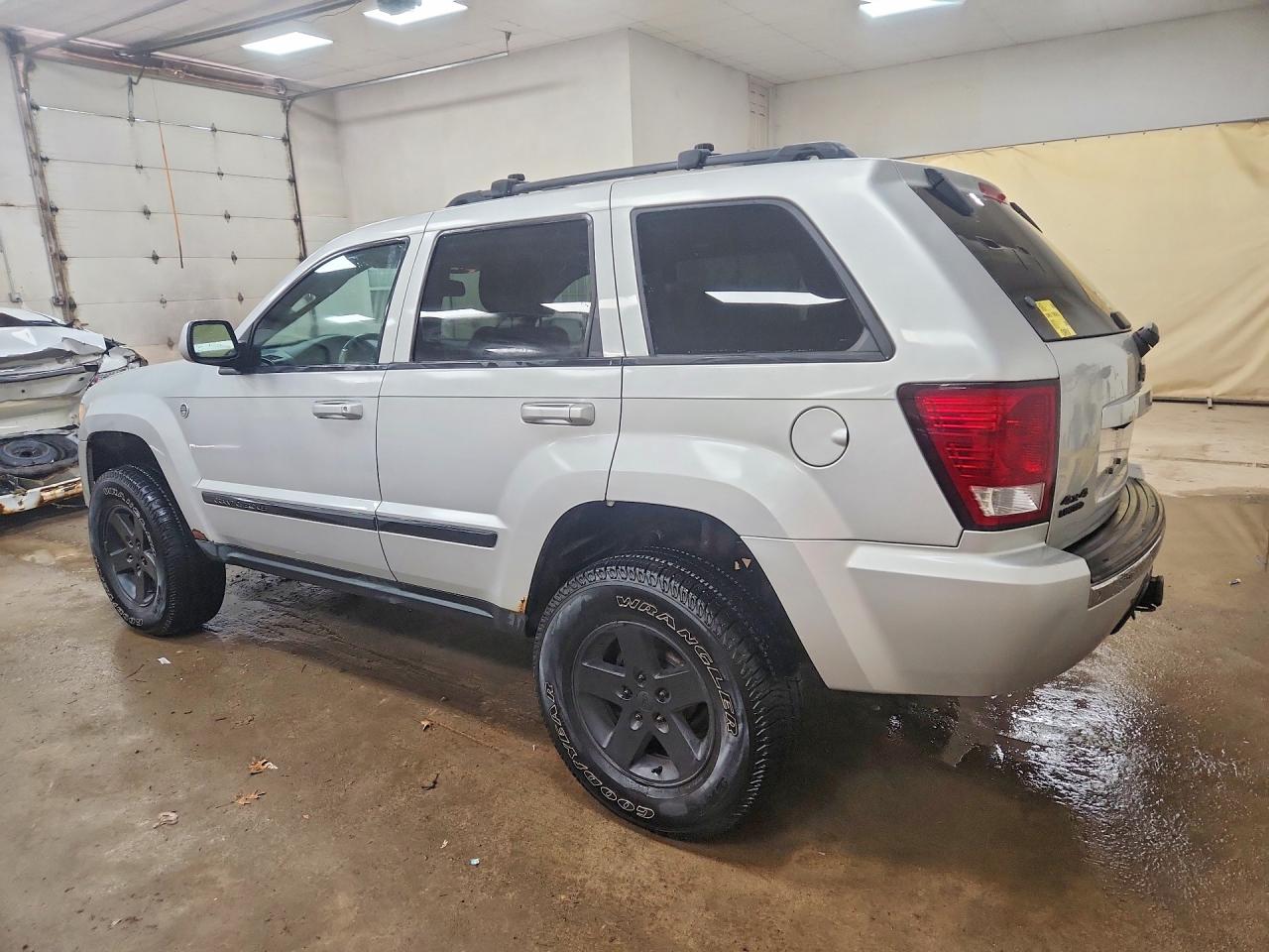 2009 JEEP CHEROKEE
