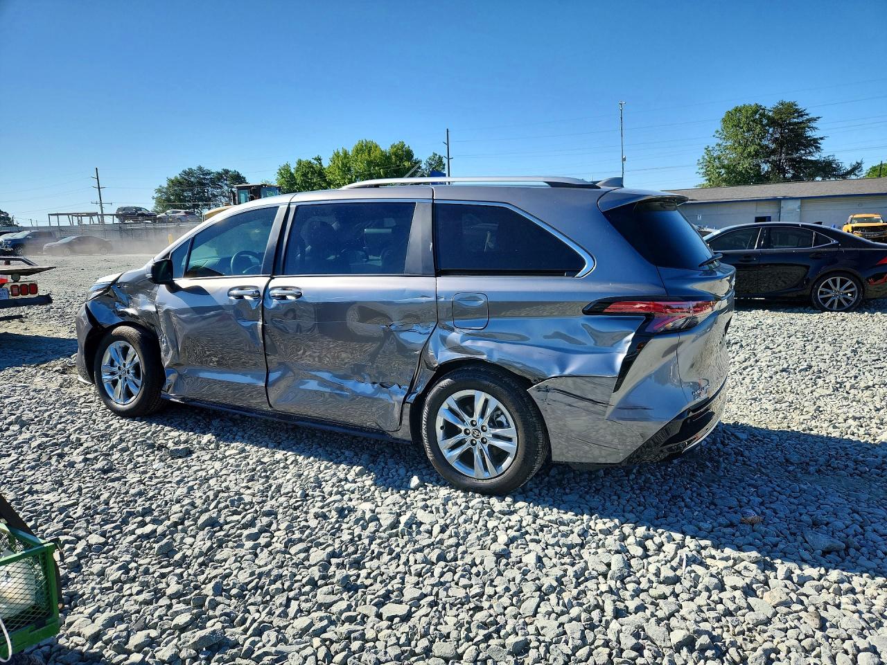 2026 TOYOTA SIENNA