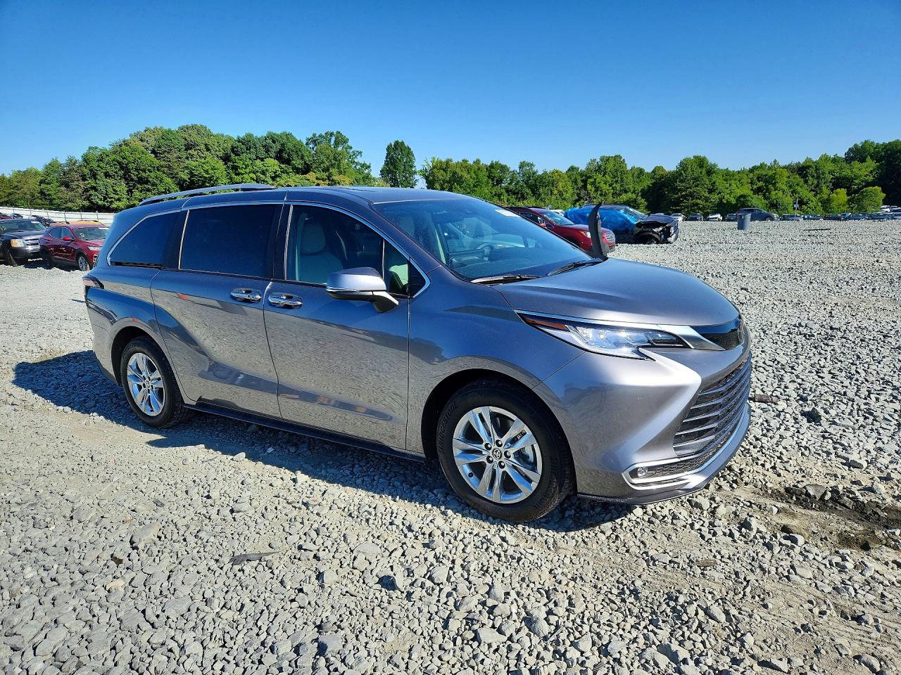 2026 TOYOTA SIENNA