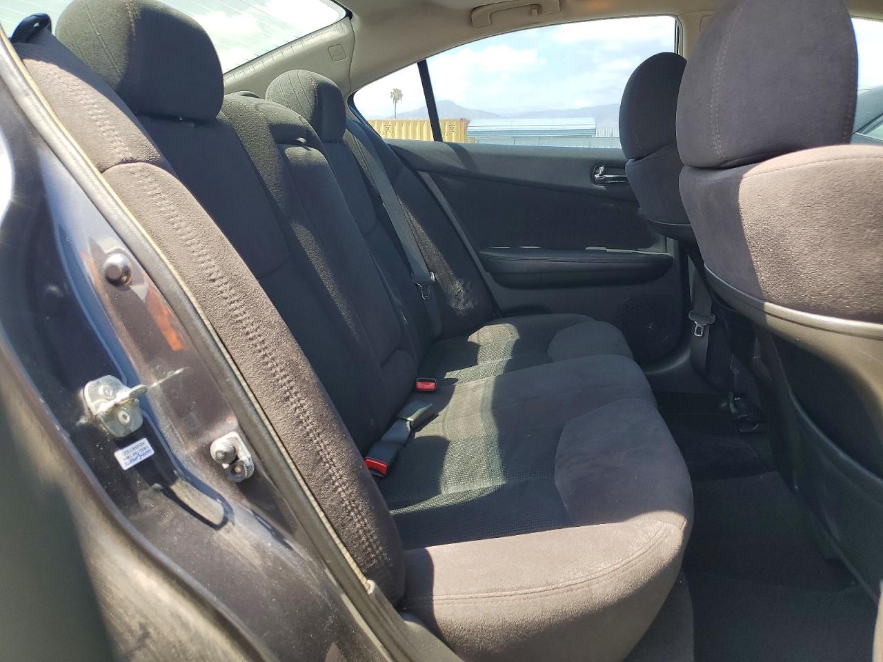 2012 NISSAN MAXIMA