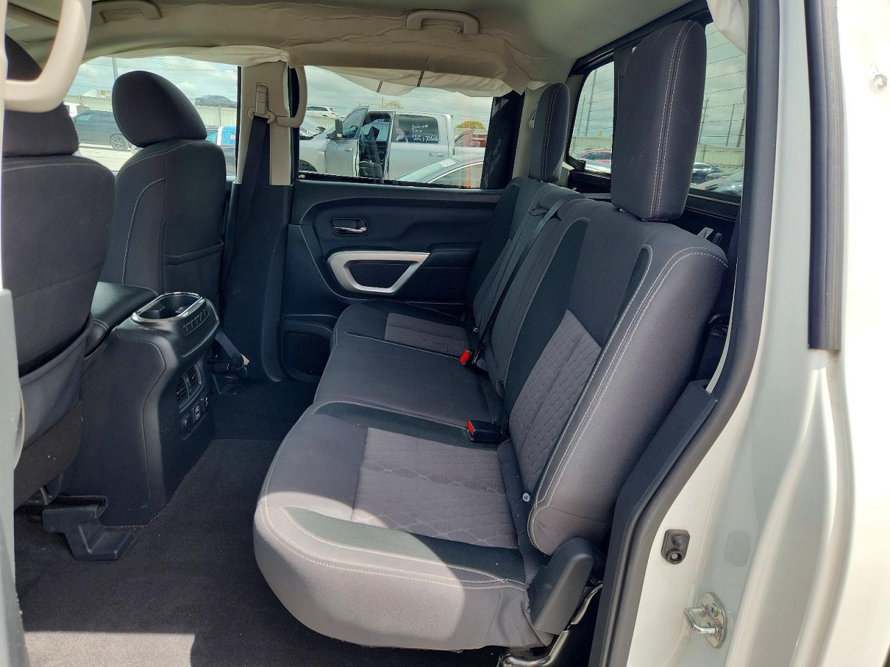 2023 NISSAN TITAN