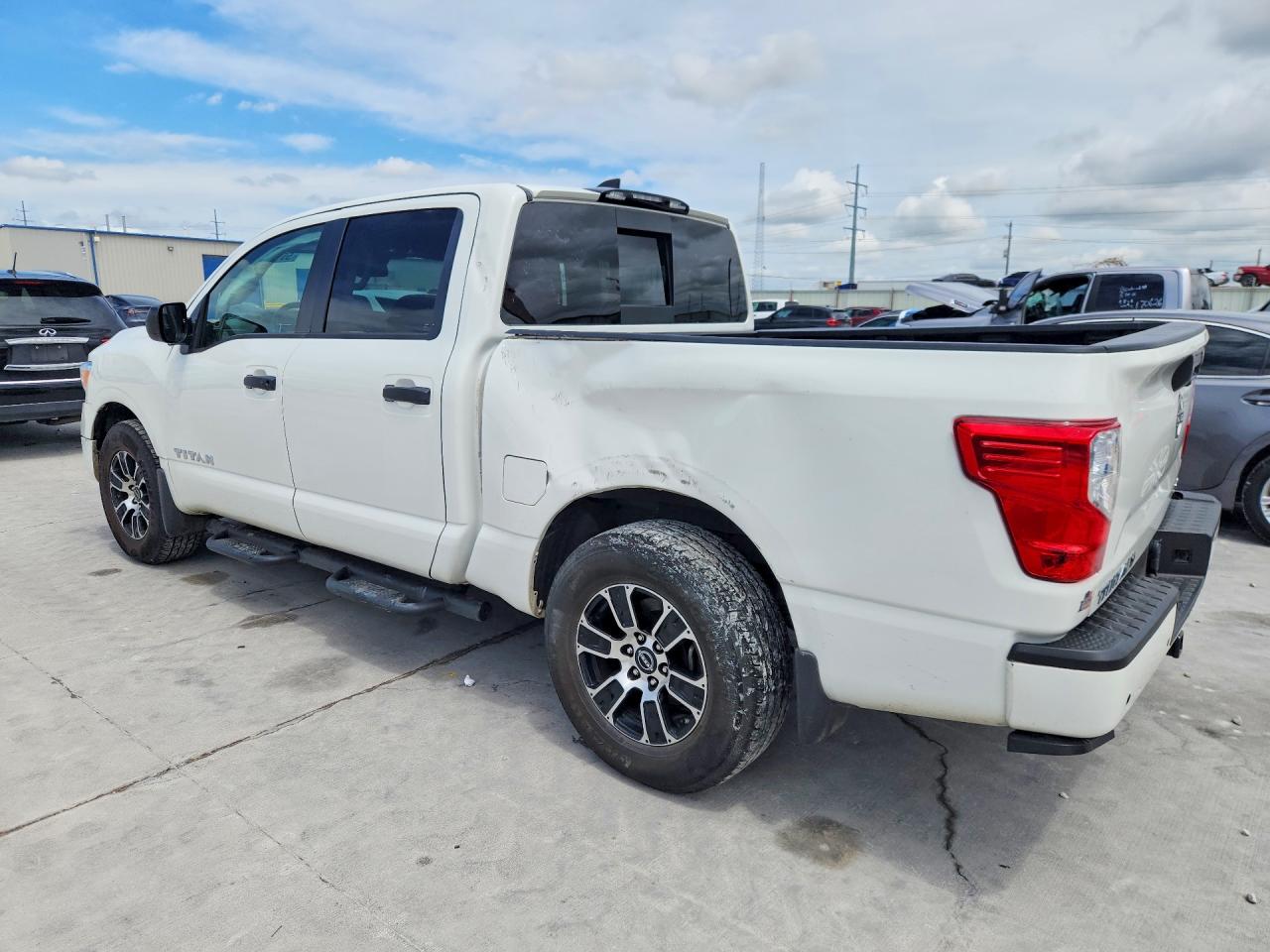 2023 NISSAN TITAN