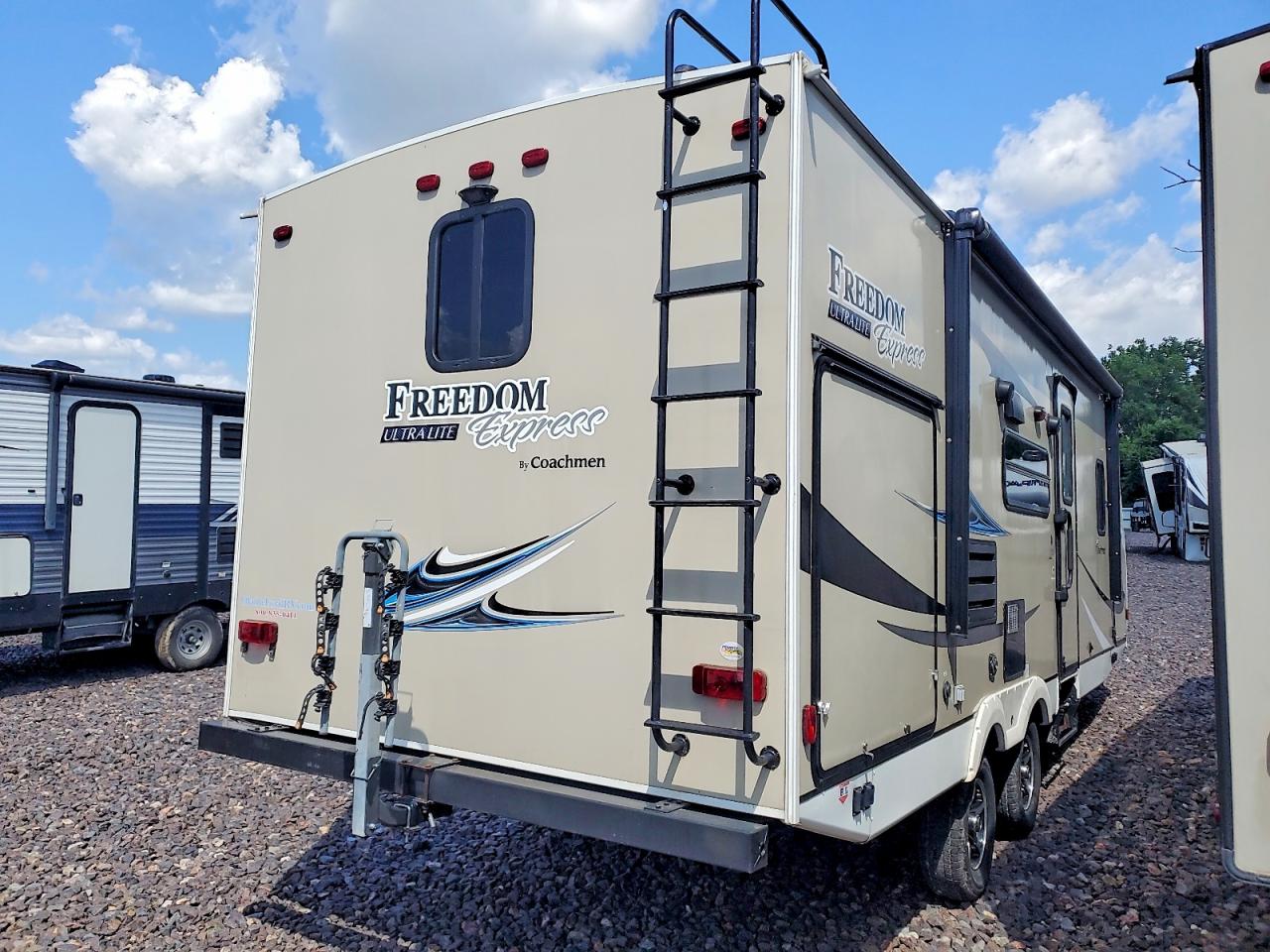 2020 FORESRIVER FREEDOM EX