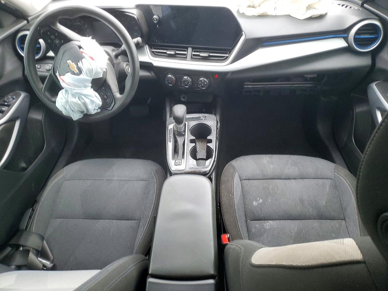 2025 CHEVROLET TRAX