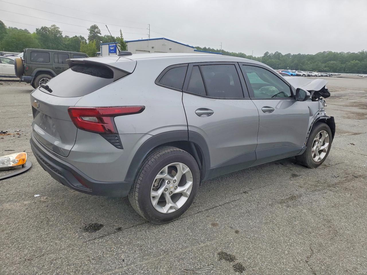 2025 CHEVROLET TRAX