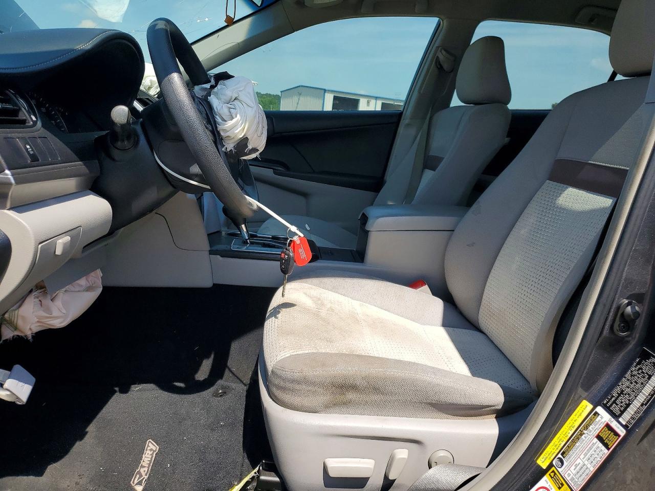 2012 TOYOTA CAMRY