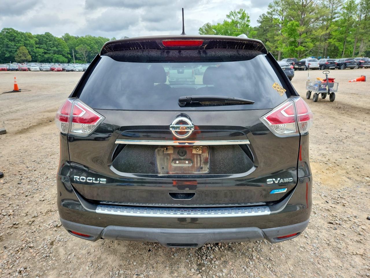 2014 NISSAN ROGUE