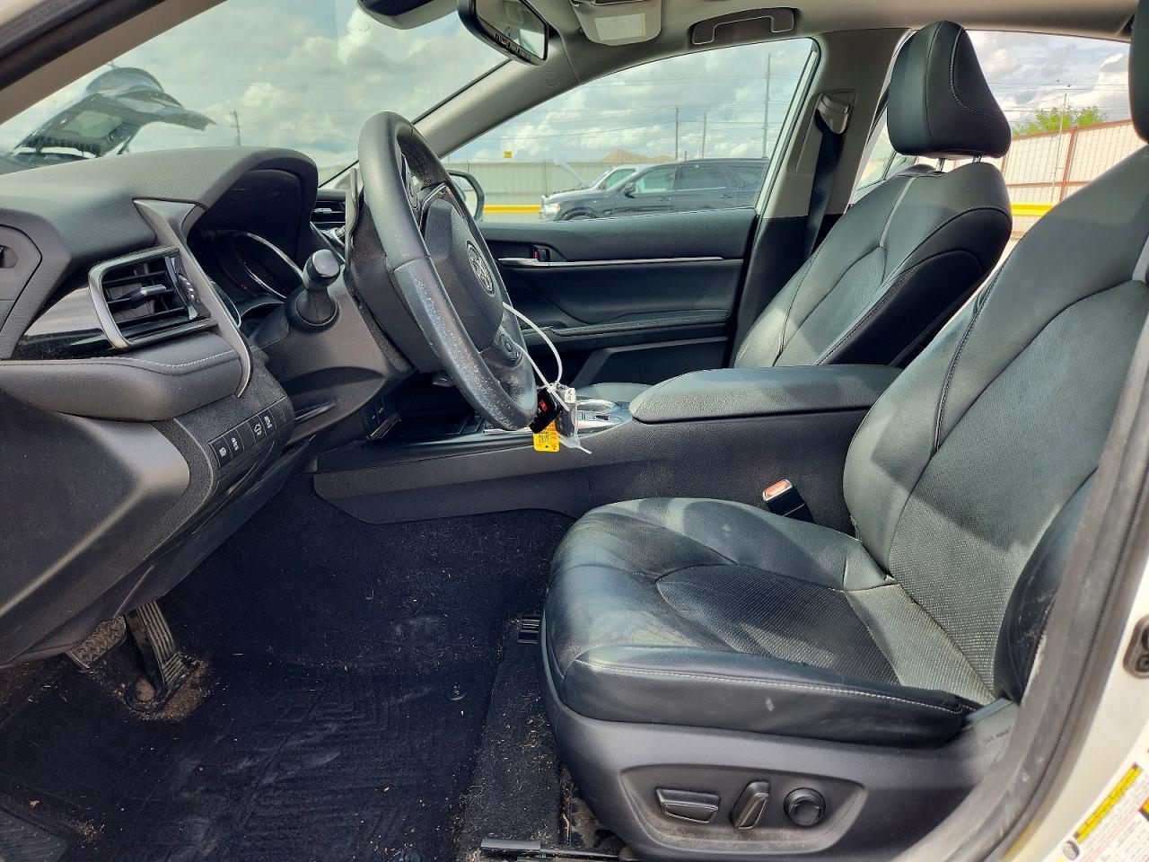 2020 TOYOTA CAMRY