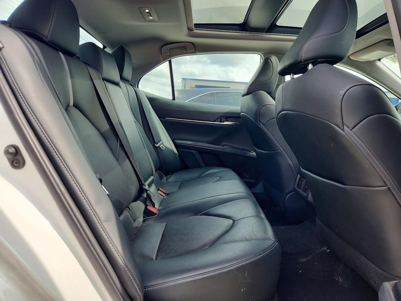 2020 TOYOTA CAMRY