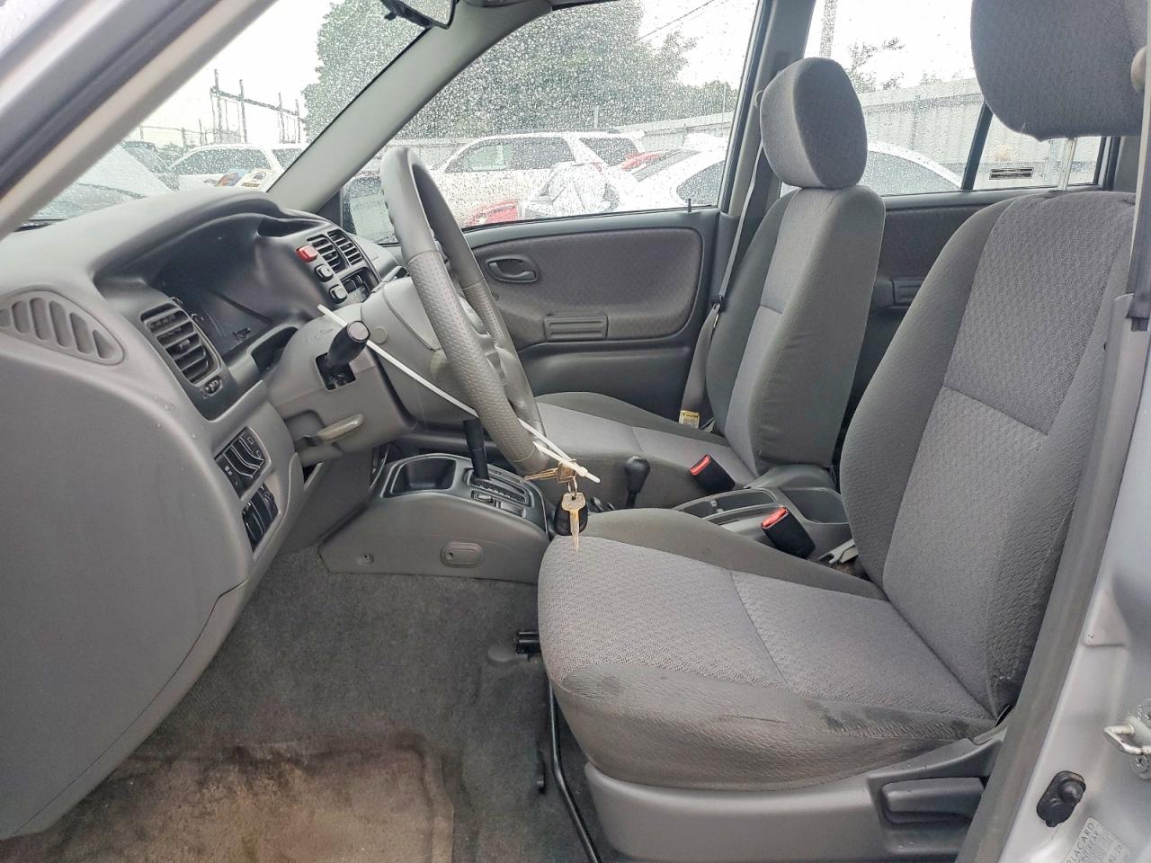 1999 CHEVROLET TRACKER