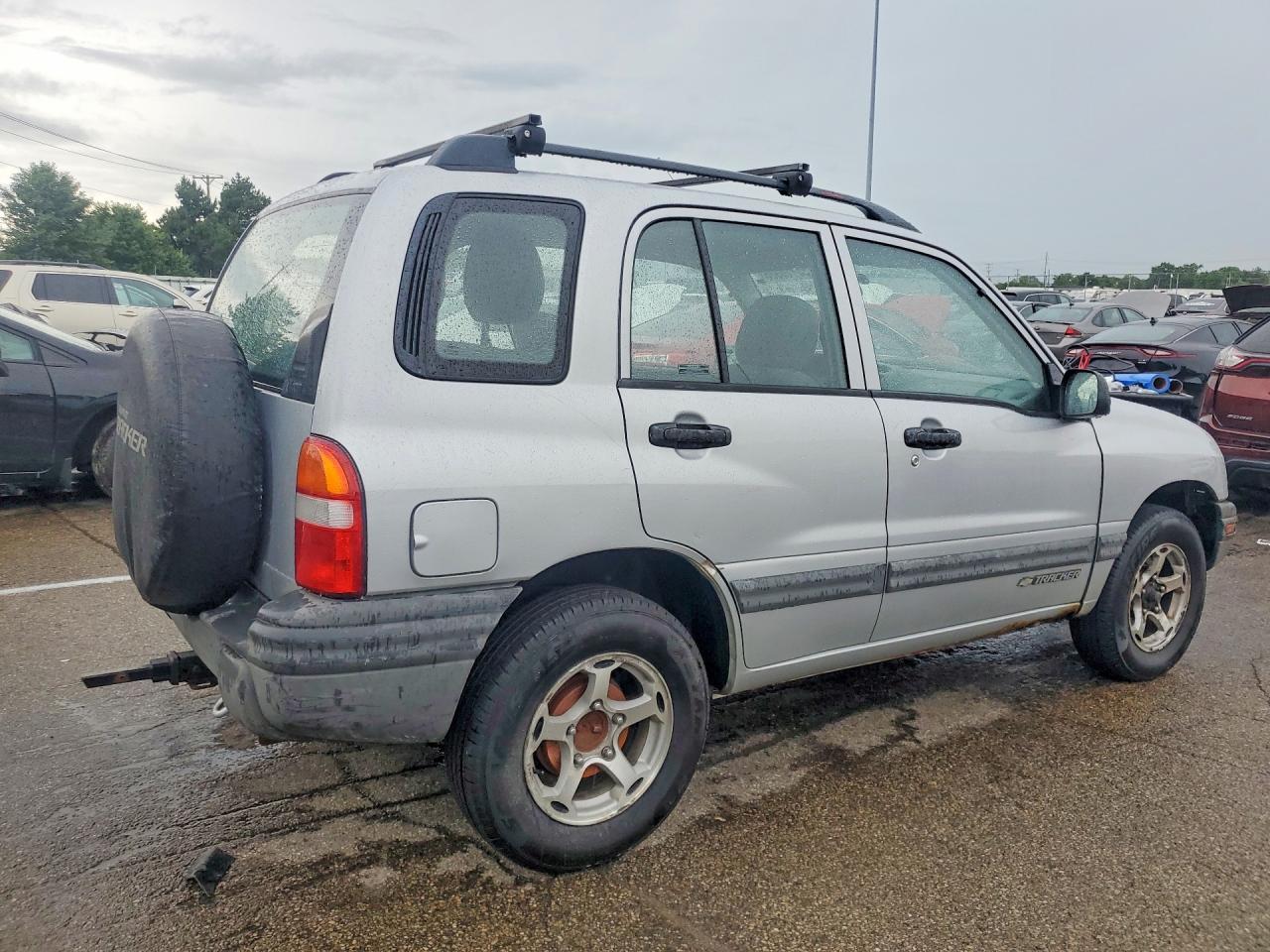1999 CHEVROLET TRACKER