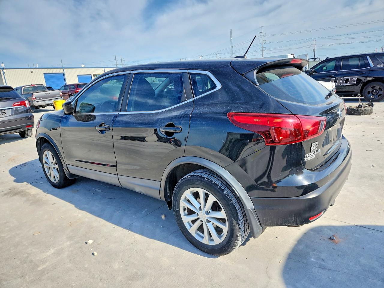 2018 NISSAN ROGUE
