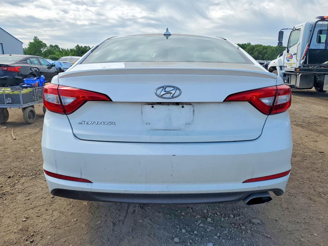 2016 HYUNDAI SONATA