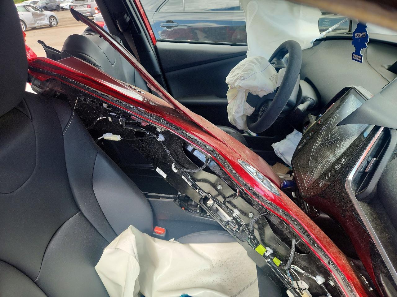2022 TOYOTA PRIUS