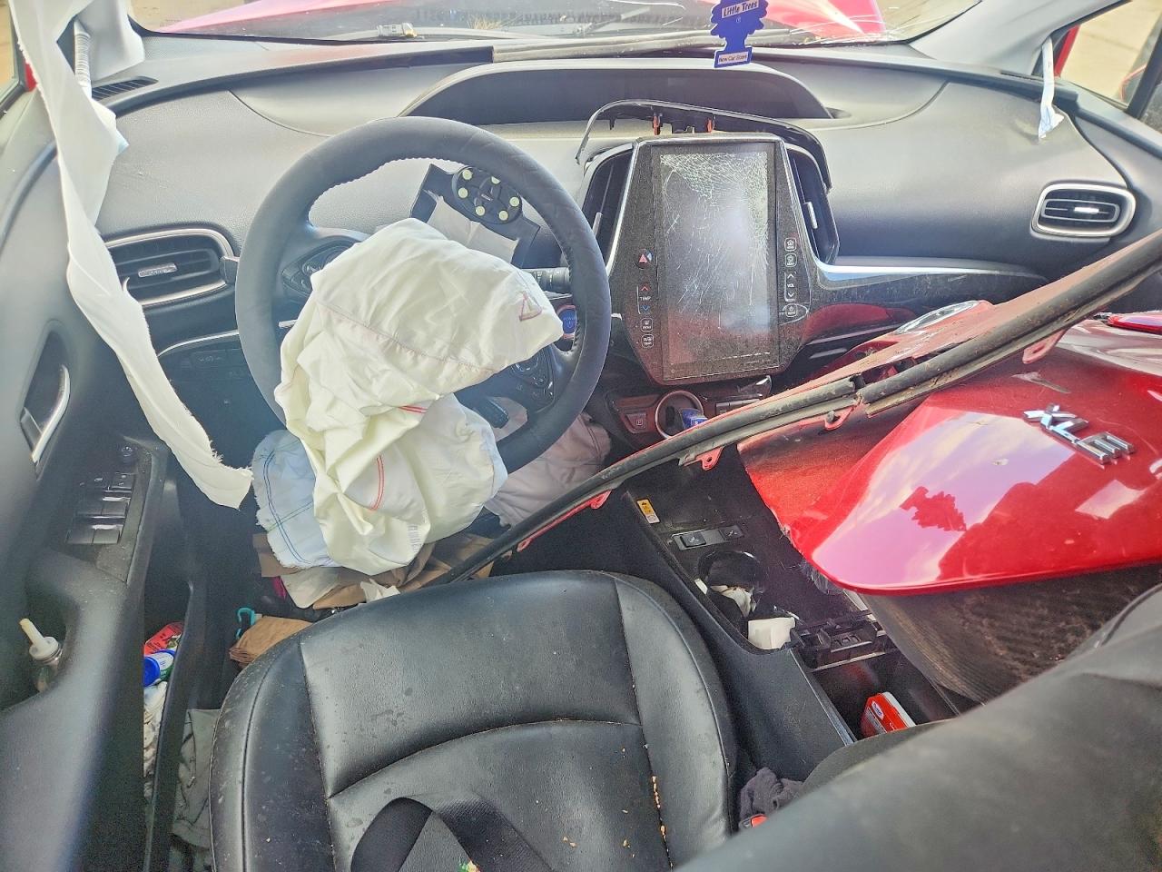 2022 TOYOTA PRIUS