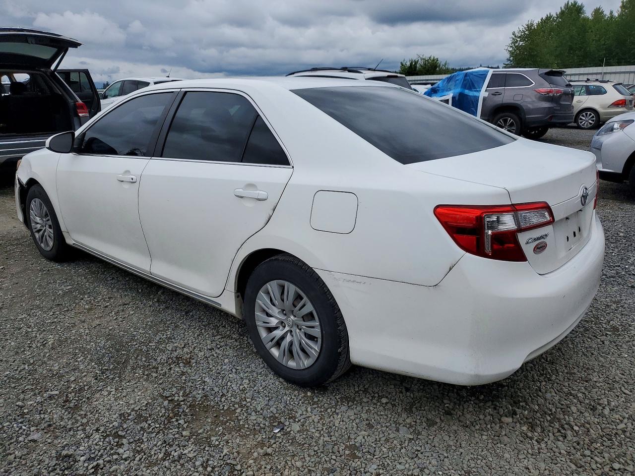 2012 TOYOTA CAMRY