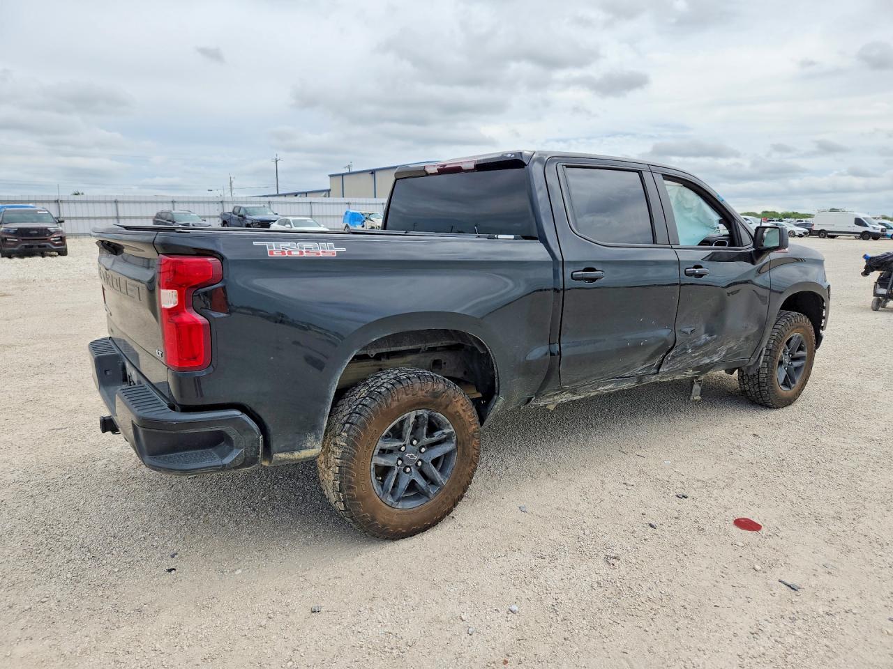 2021 CHEVROLET SILVERADO