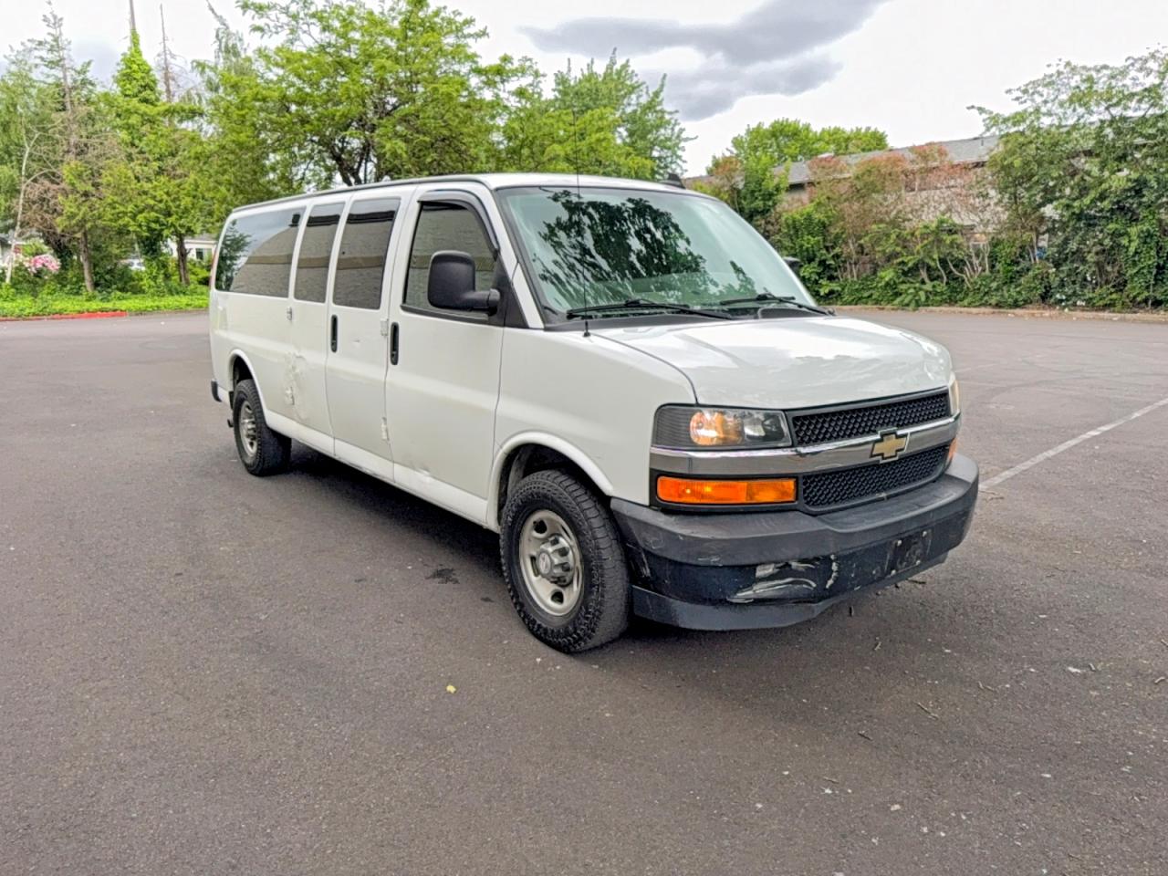 2017 CHEVROLET EXPRESS