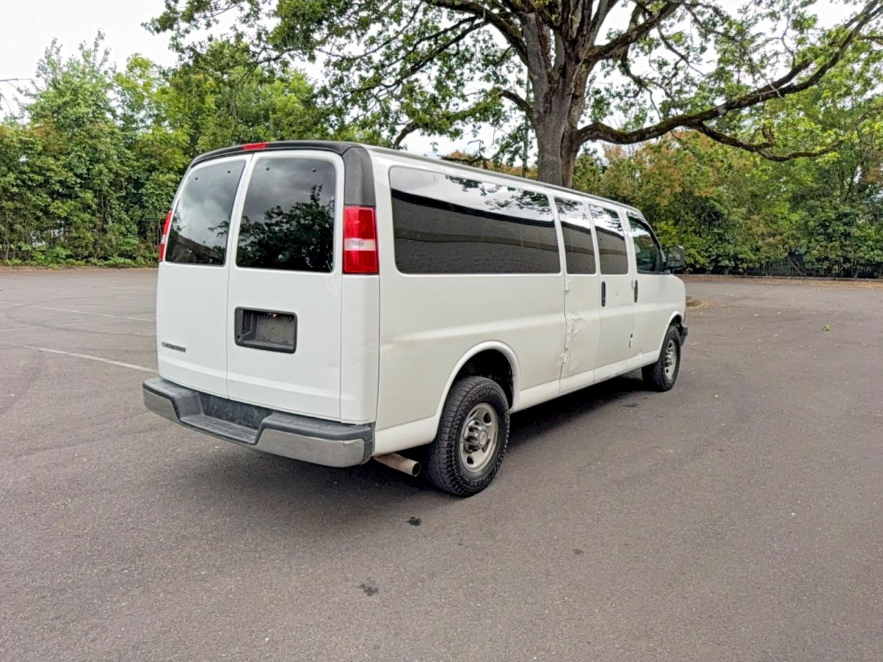 2017 CHEVROLET EXPRESS