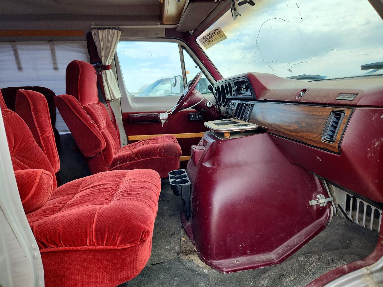 1989 DODGE B SERIES