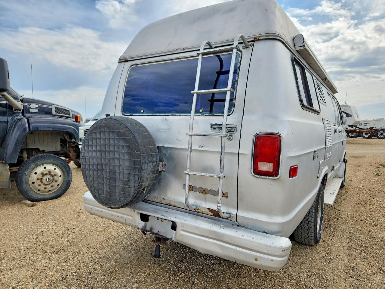 1989 DODGE B SERIES