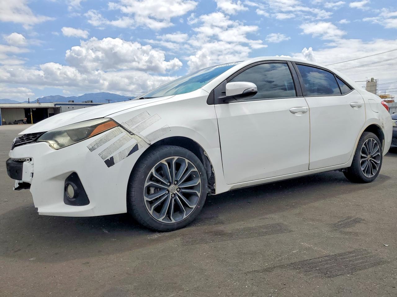 2014 TOYOTA COROLLA