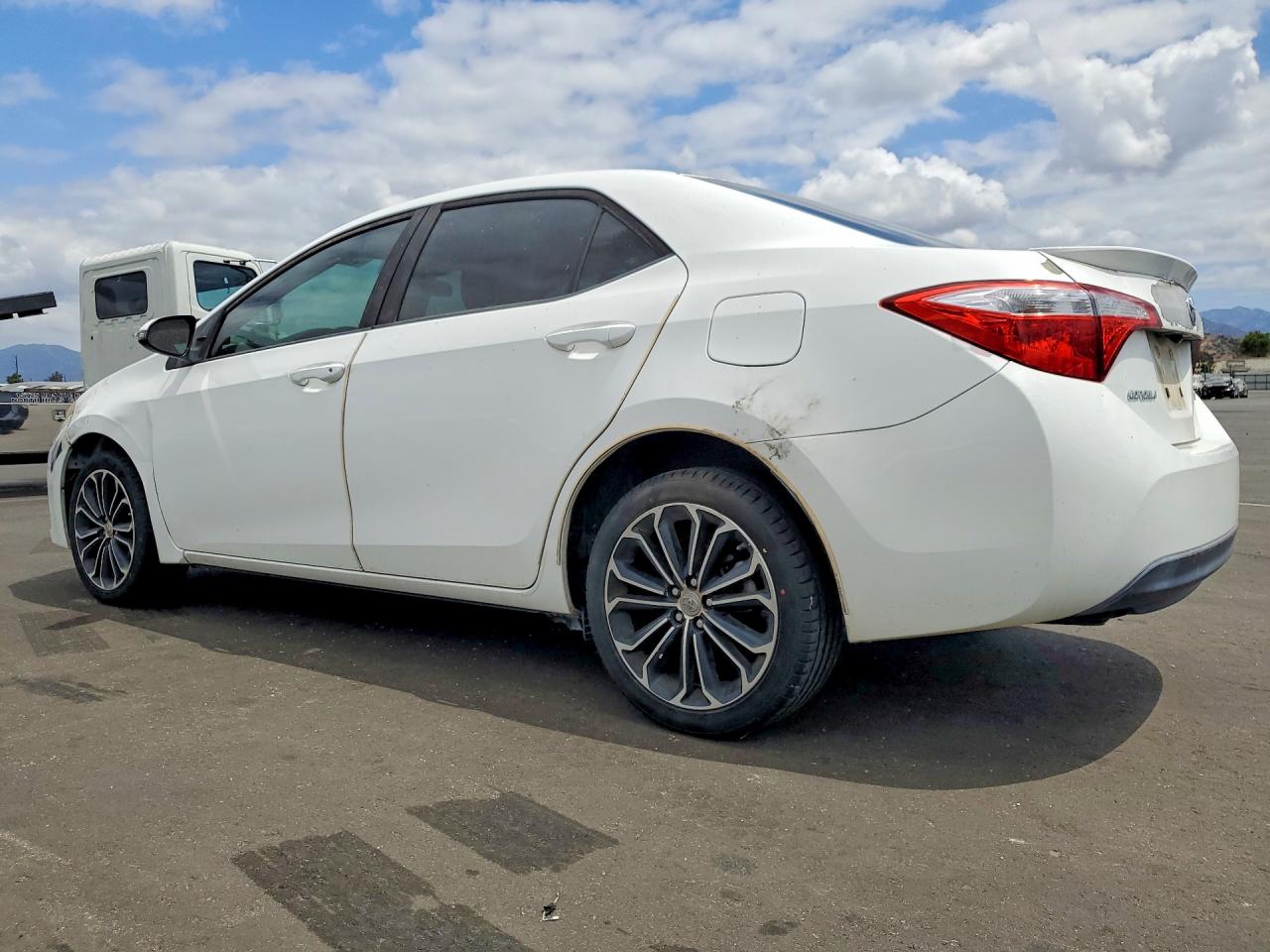 2014 TOYOTA COROLLA