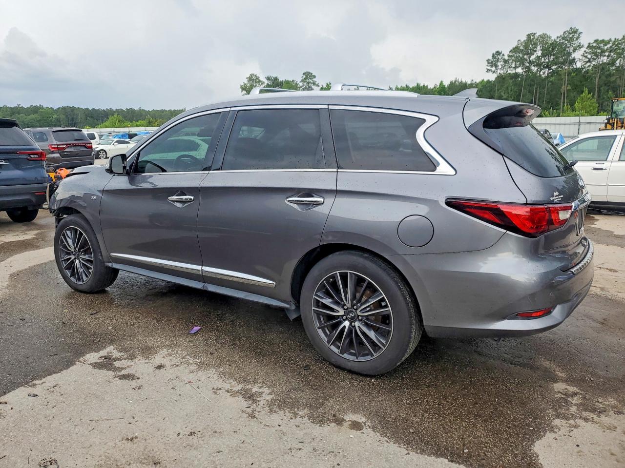 2016 INFINITI QX60