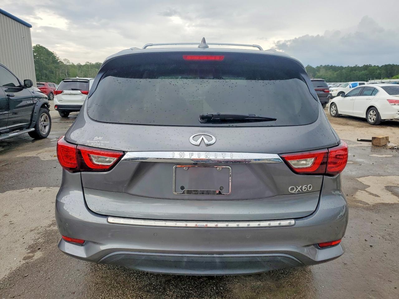 2016 INFINITI QX60