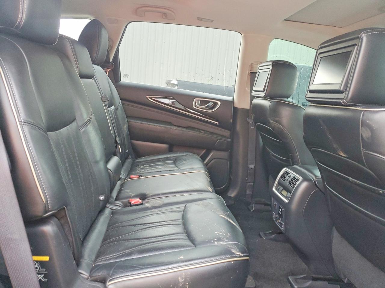 2016 INFINITI QX60