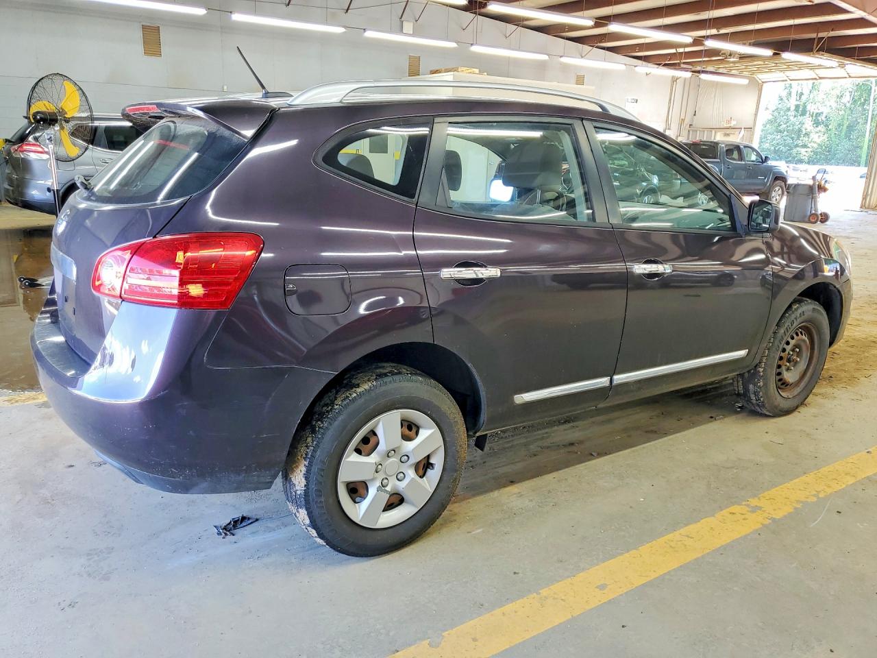 2015 NISSAN ROGUE