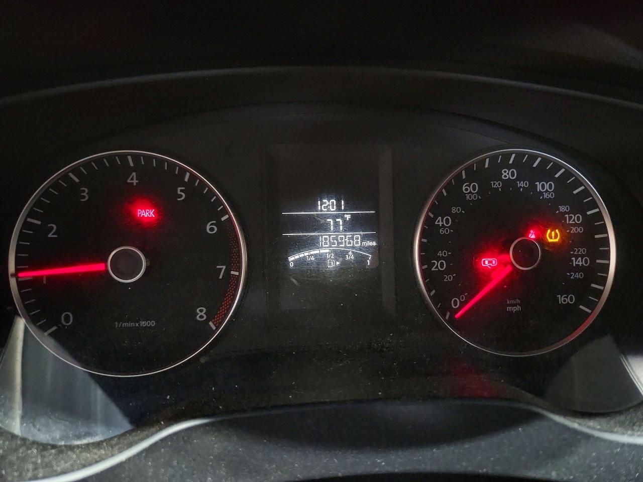2013 VOLKSWAGEN JETTA
