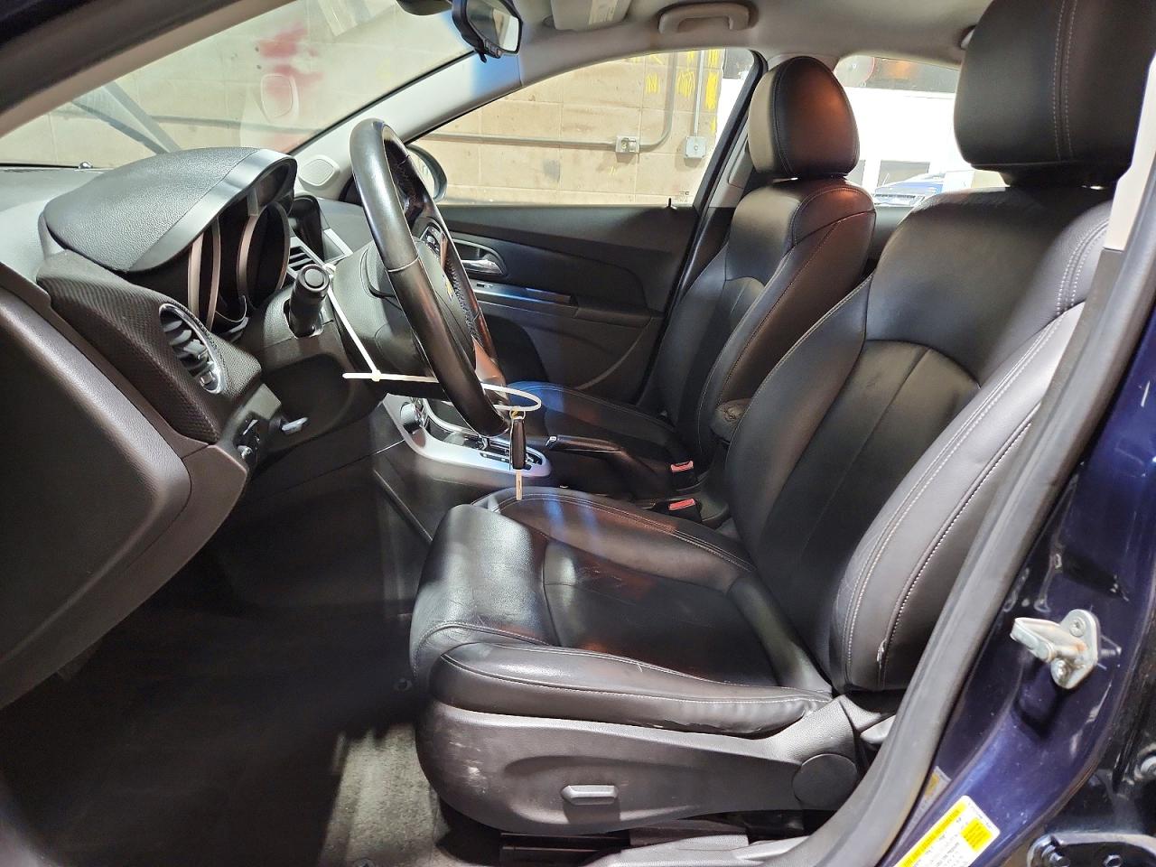 2011 CHEVROLET CRUZE