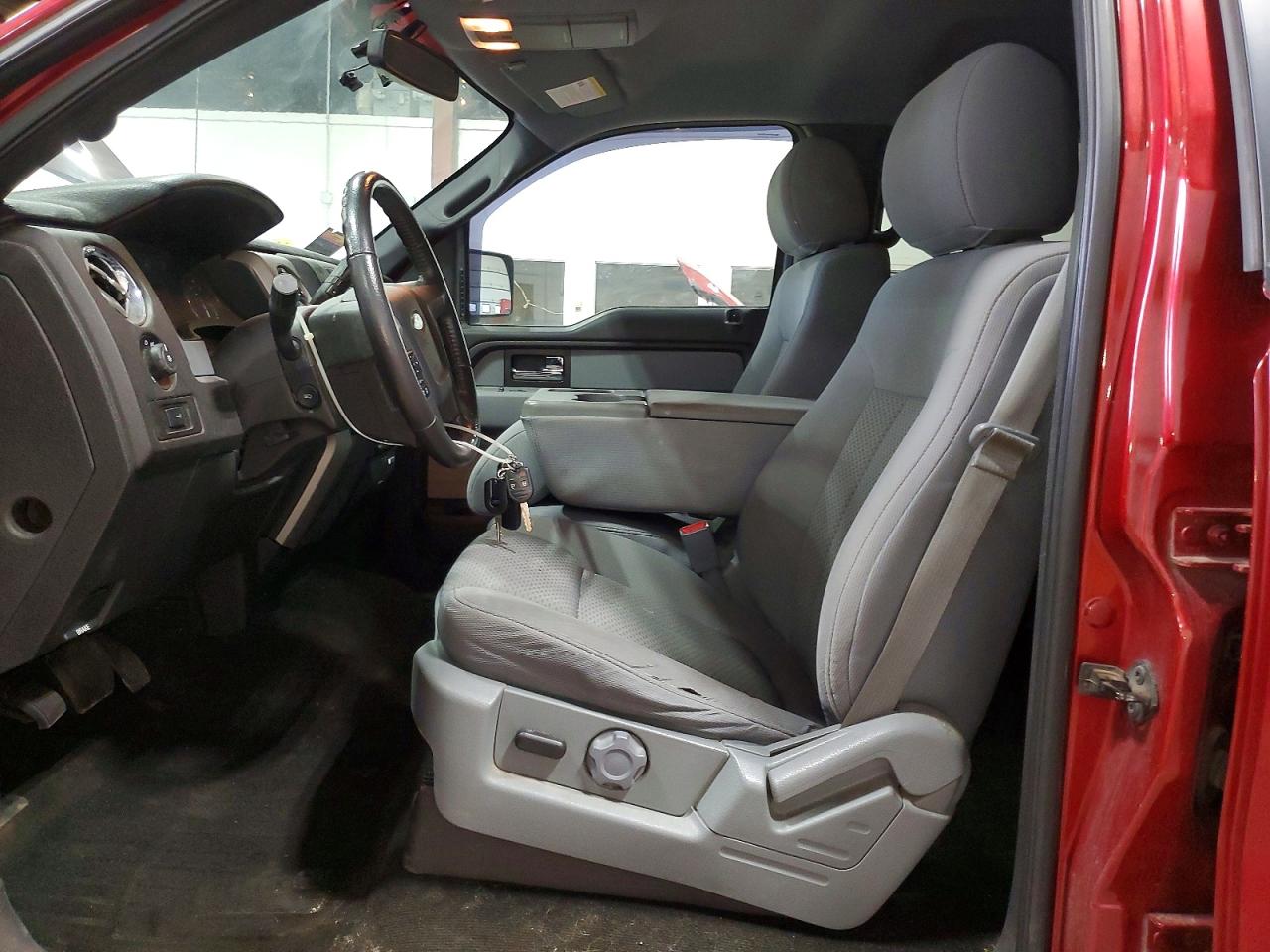 2013 FORD F150