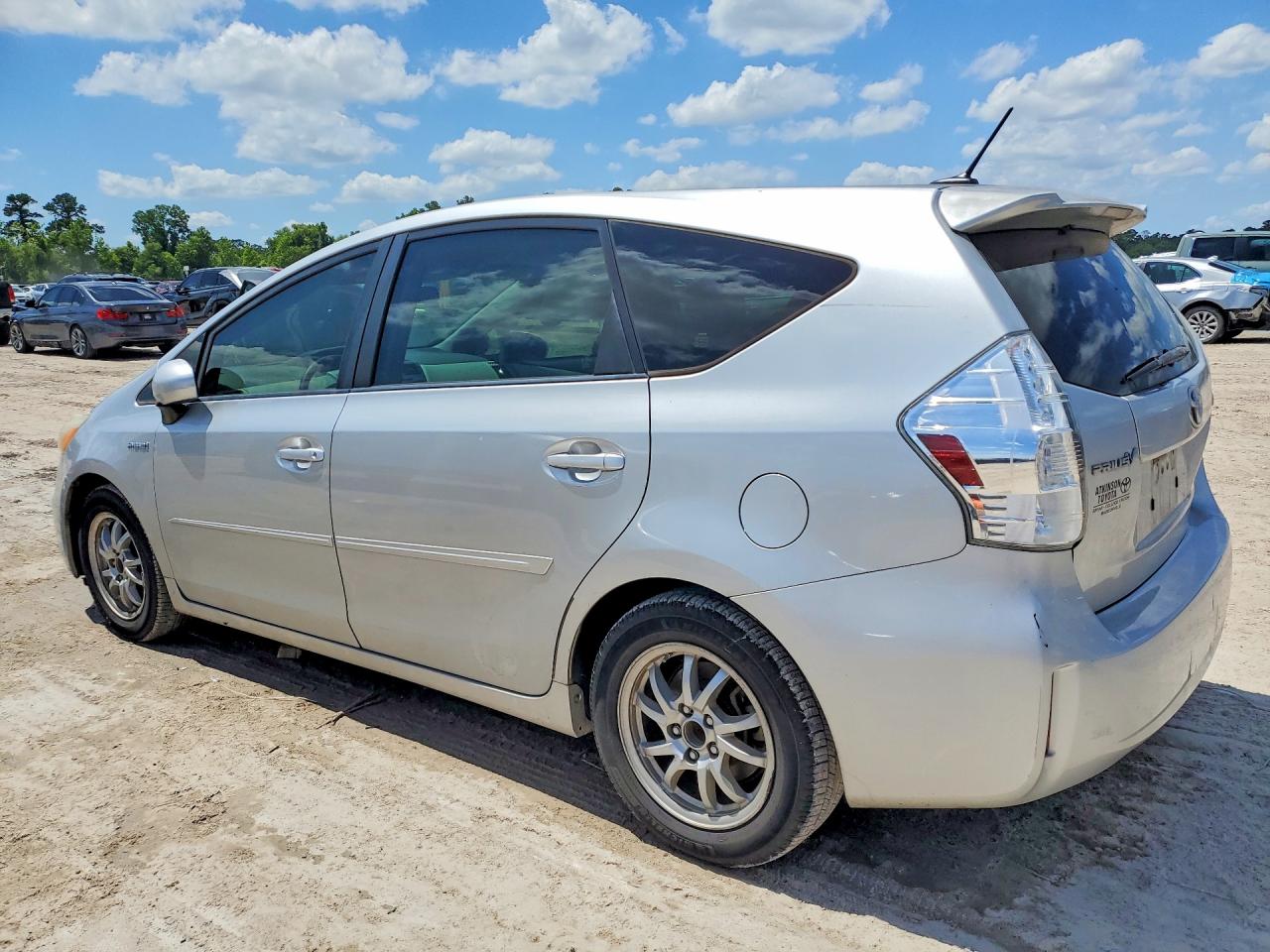 2012 TOYOTA PRIUS