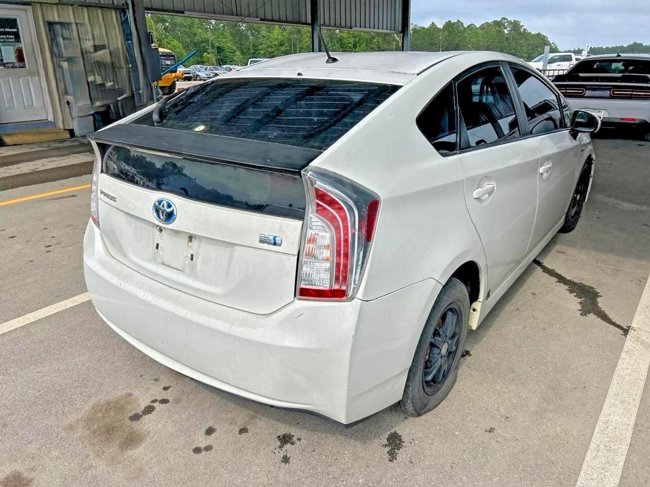 2012 TOYOTA PRIUS