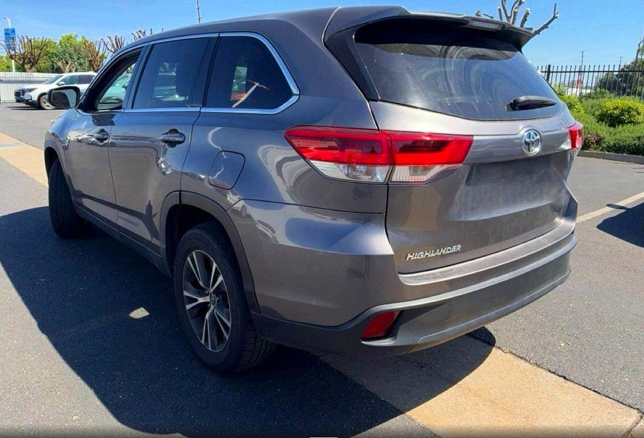 2019 TOYOTA HIGHLANDER