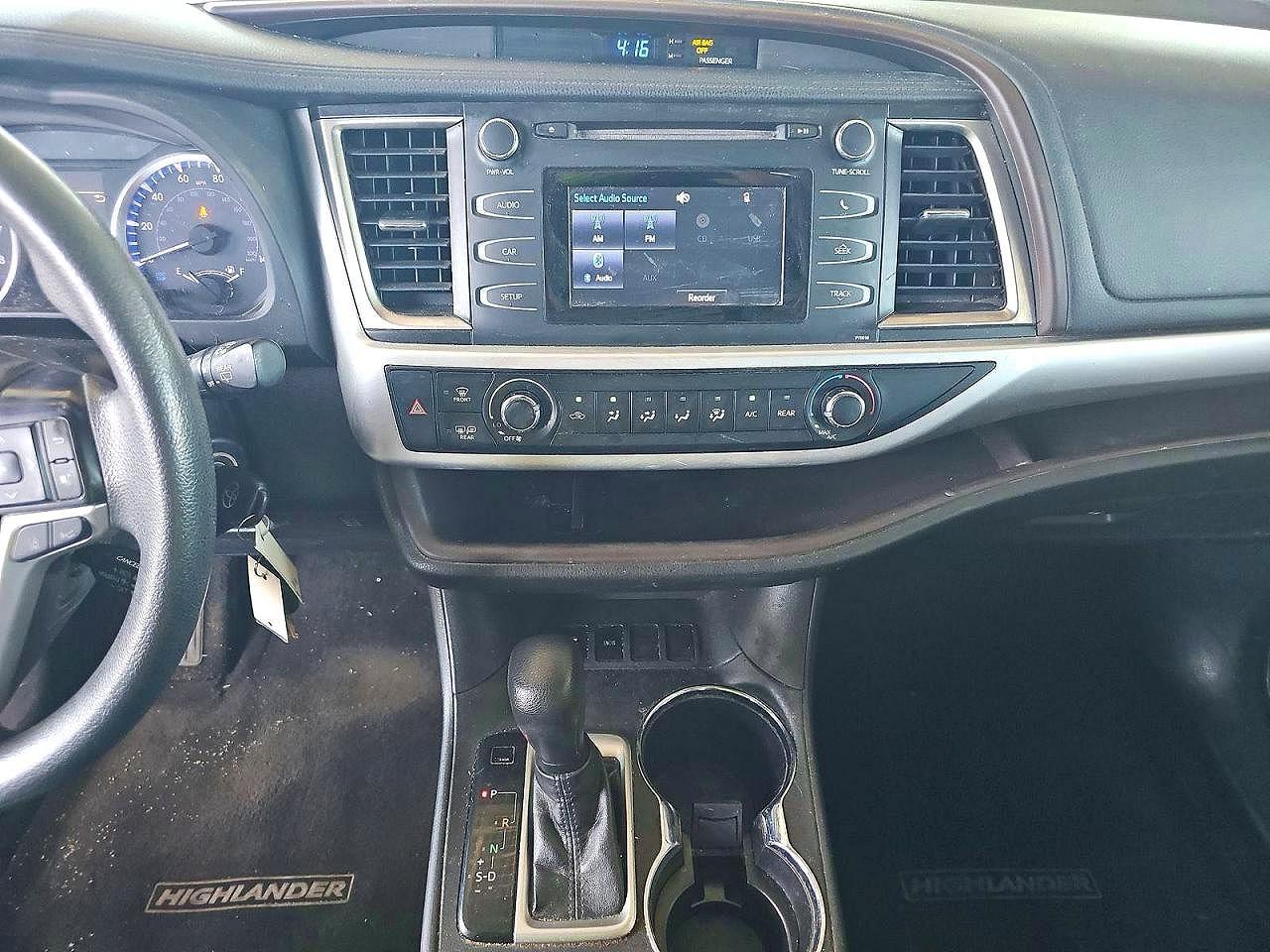 2019 TOYOTA HIGHLANDER