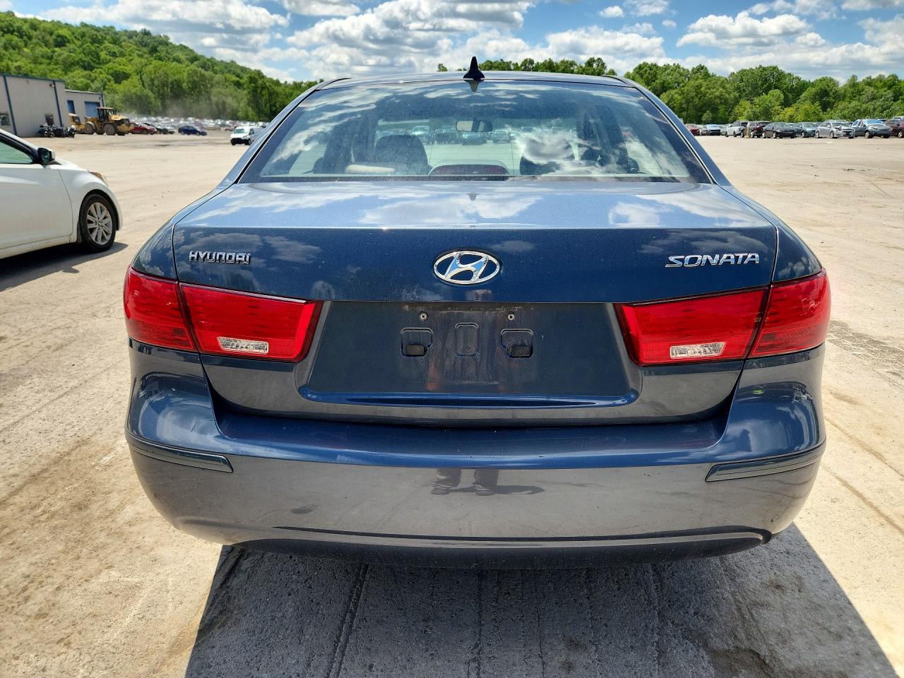 2009 HYUNDAI SONATA