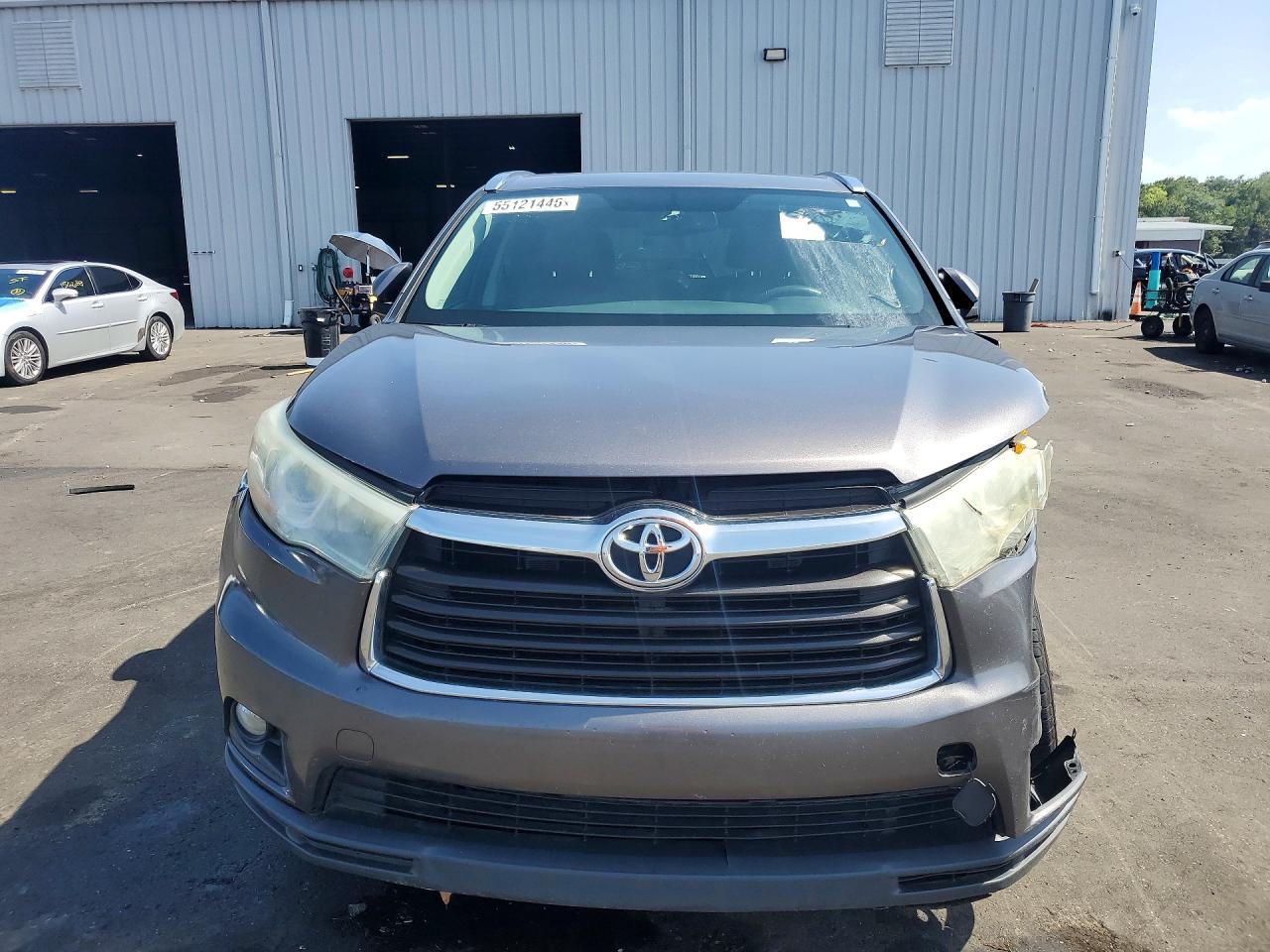 2016 TOYOTA HIGHLANDER