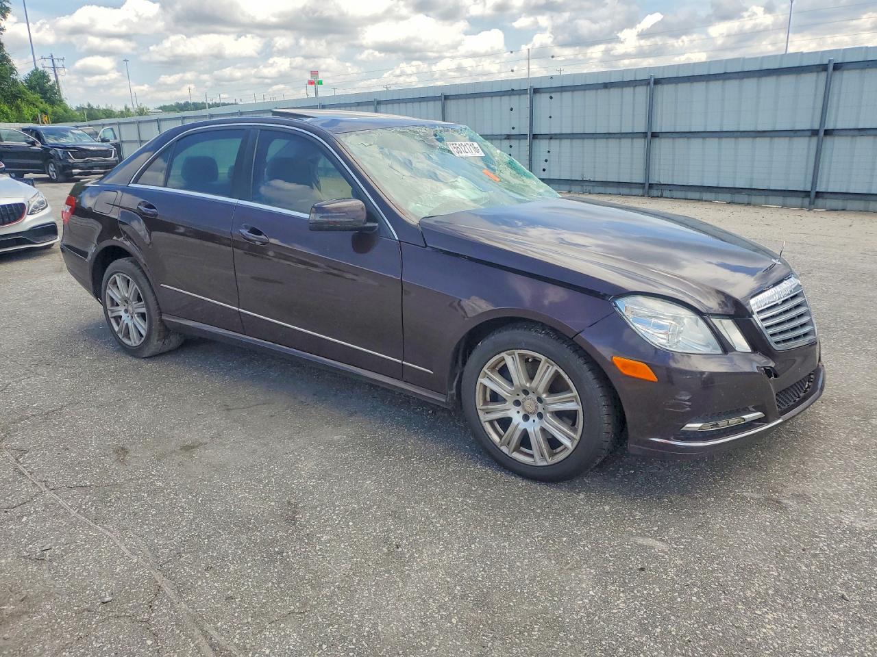 2013 MERCEDES-BENZ E-CLASS