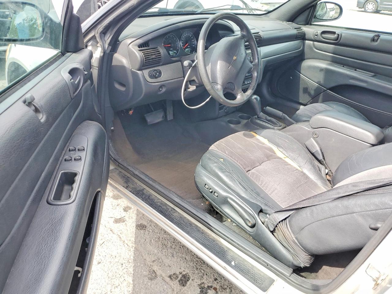 2004 CHRYSLER SEBRING
