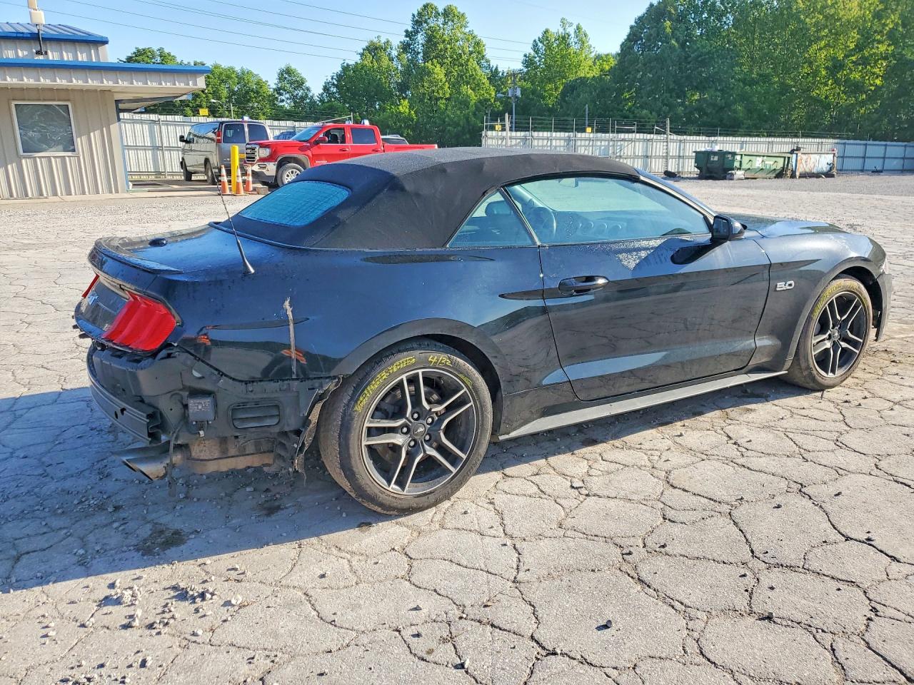 2022 FORD MUSTANG