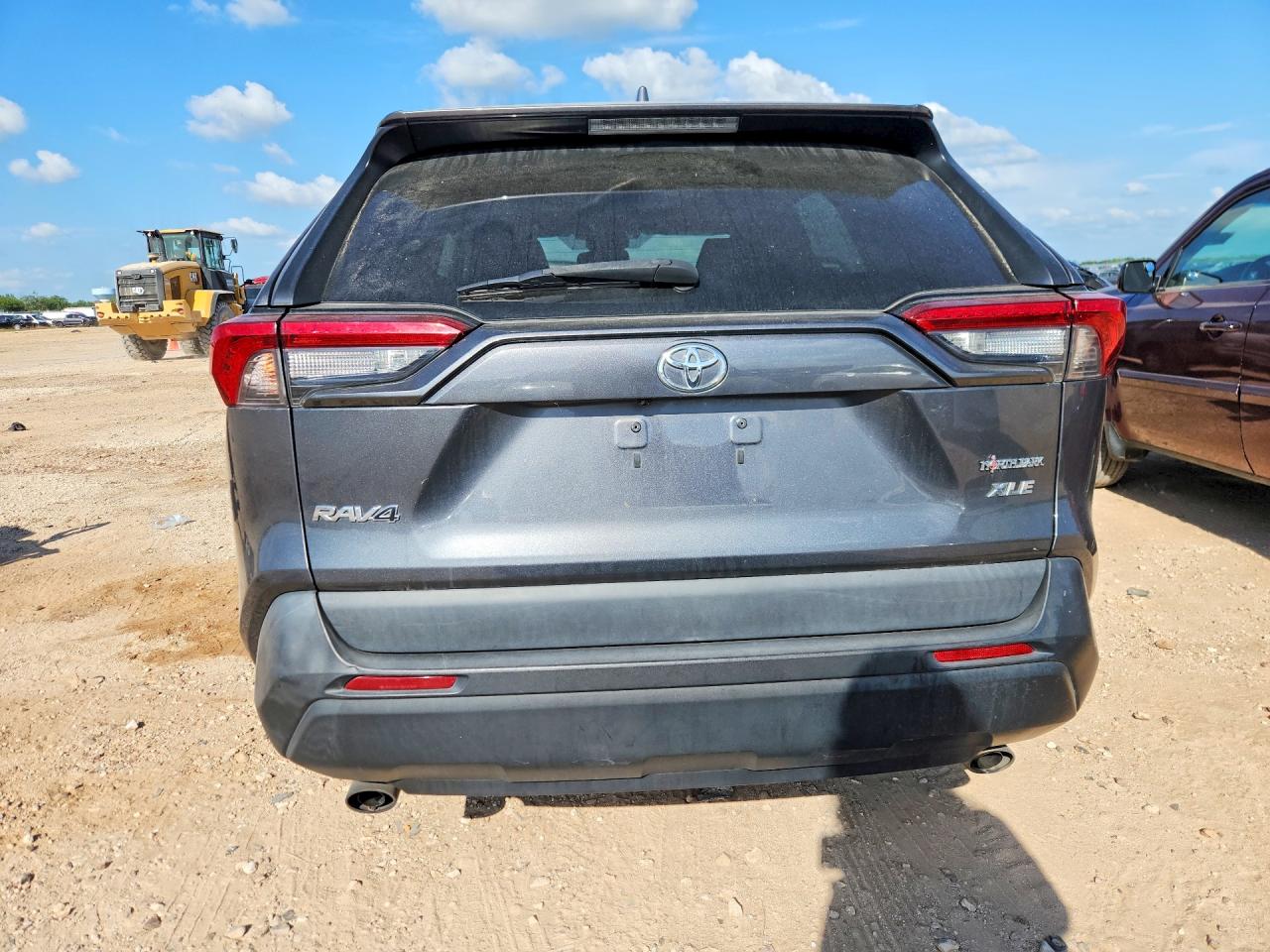 2019 TOYOTA RAV4