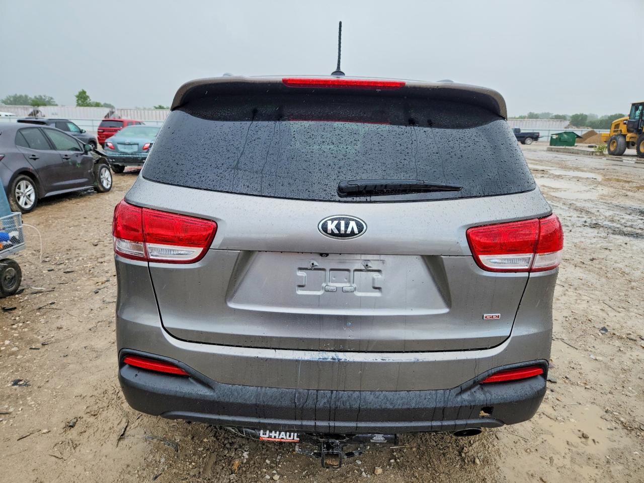 2016 KIA SORENTO