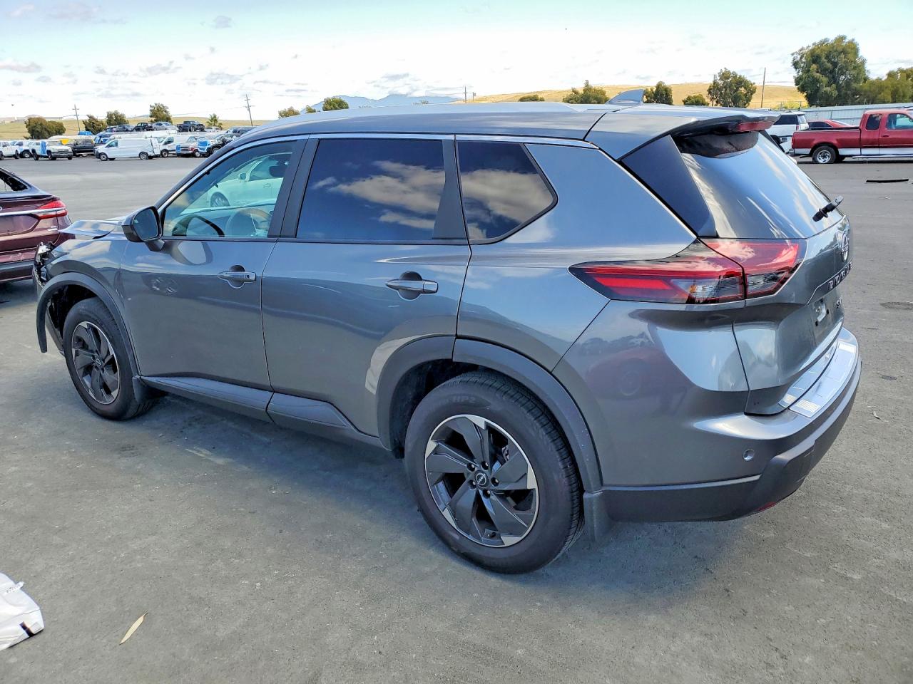 2024 NISSAN ROGUE