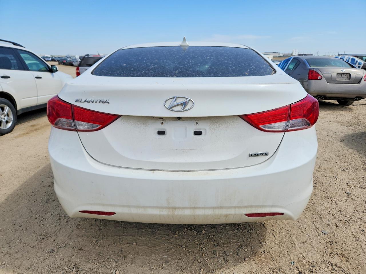 2013 HYUNDAI ELANTRA