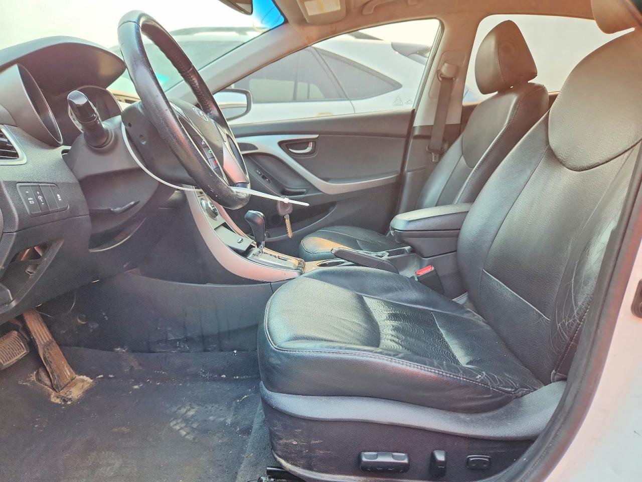 2013 HYUNDAI ELANTRA