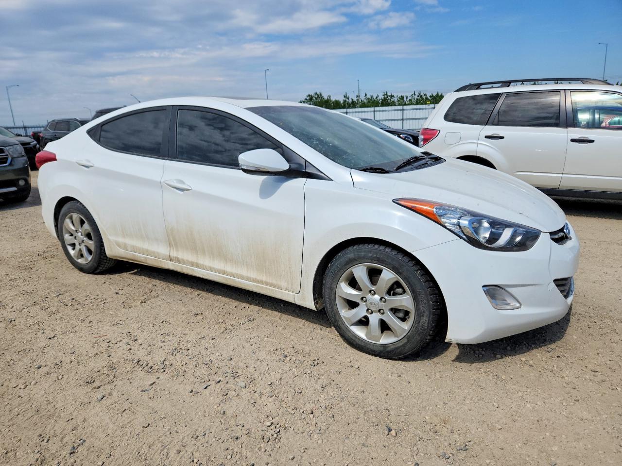 2013 HYUNDAI ELANTRA